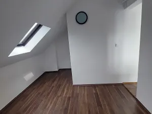 Pronájem bytu 1+1, Praha - Kobylisy, Služská, 46 m2