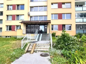 Prodej bytu 2+kk, Praha - Horní Měcholupy, Milánská, 43 m2