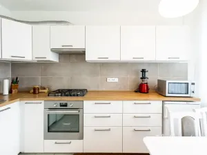 Pronájem bytu 3+1, Praha - Prosek, Jablonecká, 78 m2