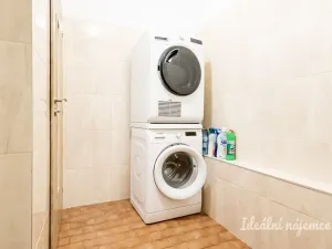 Pronájem bytu 3+1, Praha - Prosek, Jablonecká, 78 m2