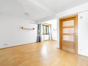 Pronájem rodinného domu, Praha - Nebušice, Hornofova, 230 m2