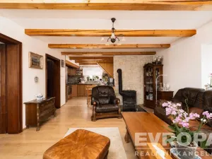 Prodej rodinného domu, Nová Ves pod Pleší, Průběžná, 298 m2
