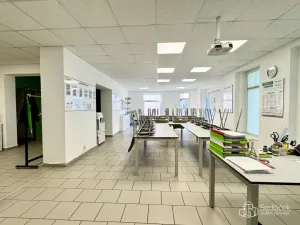 Pronájem obchodního prostoru, Sokolov, Ondříčkova, 100 m2