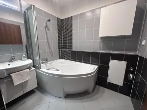 Pronájem bytu 2+kk, Praha - Stodůlky, Svitákova, 65 m2