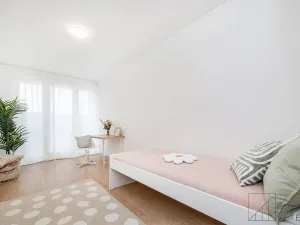 Prodej bytu 4+kk, Praha - Vršovice, U Slavie, 80 m2