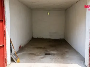 Prodej garáže, Karlovy Vary, Hřbitovní, 18 m2