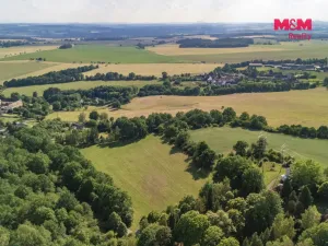 Prodej komerčního pozemku, Líšťany, 8154 m2