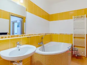Prodej bytu 2+kk, Praha - Uhříněves, K Netlukám, 54 m2
