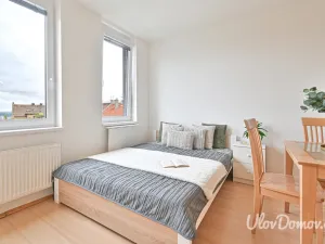 Prodej bytu 1+kk, Praha - Prosek, Nad šestikopy, 37 m2