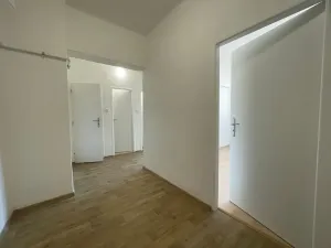 Pronájem bytu 2+1, Třinec, Jablunkovská, 60 m2