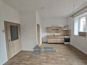 Pronájem bytu 2+kk, Skuteč, Československé armády, 42 m2