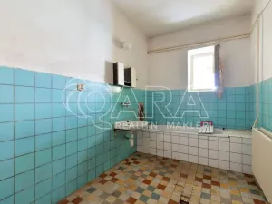 Prodej rodinného domu, Hostašovice, 320 m2