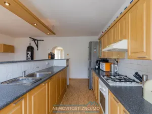 Prodej rodinného domu, Znojmo, Gagarinova, 229 m2