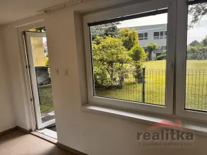 Pronájem bytu 2+kk, Opava, Bílovecká, 60 m2