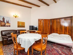 Pronájem bytu 1+kk, Praha - Vinohrady, Italská, 41 m2