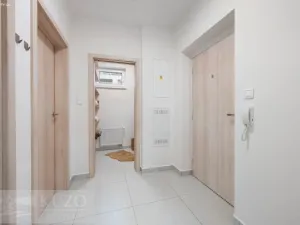 Pronájem bytu 2+kk, Brno, Moskalykova, 48 m2