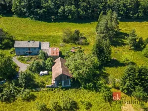 Prodej rodinného domu, Frýdštejn - Sestroňovice, 300 m2