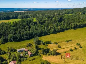 Prodej rodinného domu, Frýdštejn - Sestroňovice, 300 m2