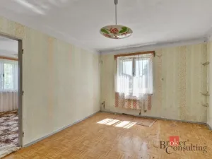 Prodej rodinného domu, Frýdštejn - Sestroňovice, 300 m2