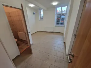 Pronájem obchodního prostoru, Ostrava - Mariánské Hory, Bendlova, 165 m2
