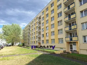 Prodej bytu 4+1, Krupka, Karla Čapka, 79 m2