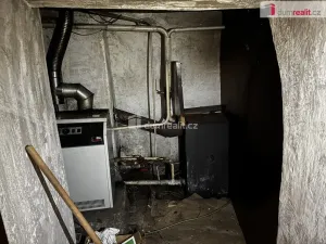 Prodej rodinného domu, Velešín, náměstí J. V. Kamarýta, 505 m2