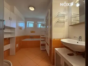 Pronájem bytu 2+kk, Vrchlabí, Poštovní, 48 m2