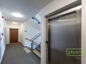 Pronájem bytu 3+kk, Praha, Arnošta Staňka, 61 m2