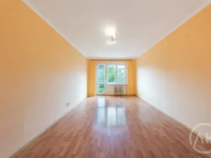 Prodej bytu 2+1, Ostrava - Poruba, Liptaňské náměstí, 54 m2