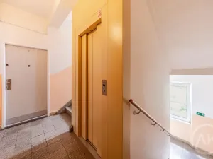 Prodej bytu 2+1, Ostrava - Poruba, Liptaňské náměstí, 54 m2