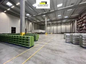 Pronájem výrobních prostor, Hradec Králové - Plotiště nad Labem, Náchodská, 7018 m2