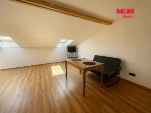 Pronájem bytu 3+kk, Nupaky, 80 m2
