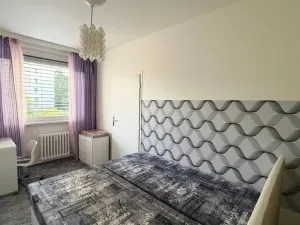 Pronájem bytu 2+1, Praha - Hlubočepy, Lamačova, 46 m2