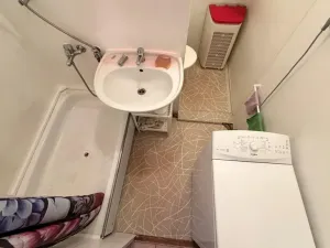 Pronájem bytu 2+1, Praha - Hlubočepy, Lamačova, 46 m2