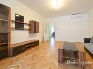 Pronájem bytu 1+1, Brno - Komárov, Studniční, 37 m2