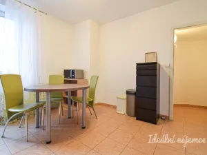 Pronájem bytu 1+1, Brno - Komárov, Studniční, 37 m2