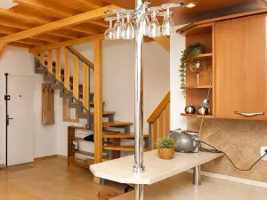 Pronájem bytu 3+kk, Praha, Litoměřická, 70 m2
