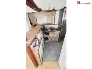 Pronájem bytu 2+kk, Praha - Vinohrady, Nad olšinami, 42 m2