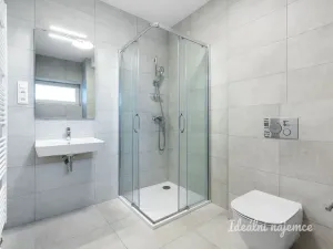 Pronájem bytu 1+kk, Praha - Čakovice, Danielova, 36 m2