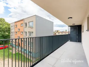 Pronájem bytu 1+kk, Praha - Čakovice, Danielova, 36 m2