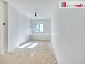 Prodej výrobních prostor, Štědrá, 2500 m2