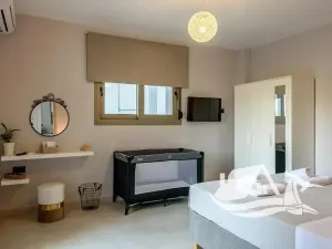 Prodej bytu 6+kk a větší, Stalos, Řecko, 373 m2