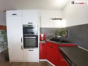 Prodej bytu 4+kk, Vochov, 85 m2