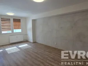 Pronájem bytu 2+kk, Kolín - Kolín III, Žižkova, 42 m2