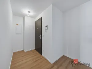 Prodej bytu 2+kk, Kladno - Dubí, Ke křížku, 51 m2