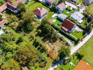 Prodej pozemku pro bydlení, Strážkovice, 1703 m2