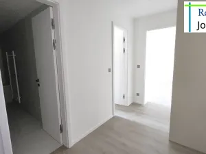 Pronájem bytu 2+1, Liberec, Moskevská, 80 m2