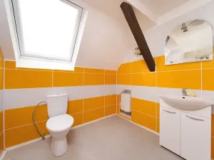 Prodej rodinného domu, Čmelíny, 450 m2