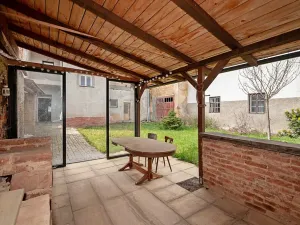 Prodej činžovního domu, Švihov, nám. T. G. Masaryka, 240 m2