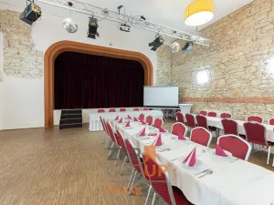 Prodej ubytování, Lysice, nám. Osvobození, 1400 m2